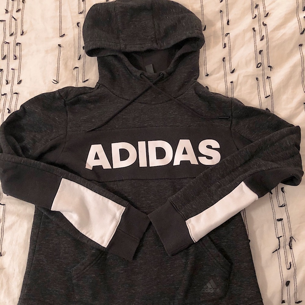 Adidas Women’s Linear Colorblock Hoodie XS